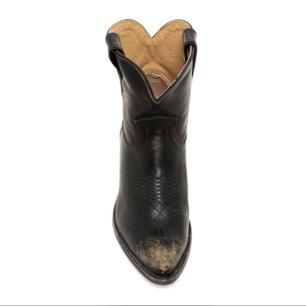 NWOT Women’s Frye Billy Short Distressed Boot